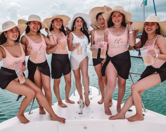 Bachelorette yacht party in Mexico
