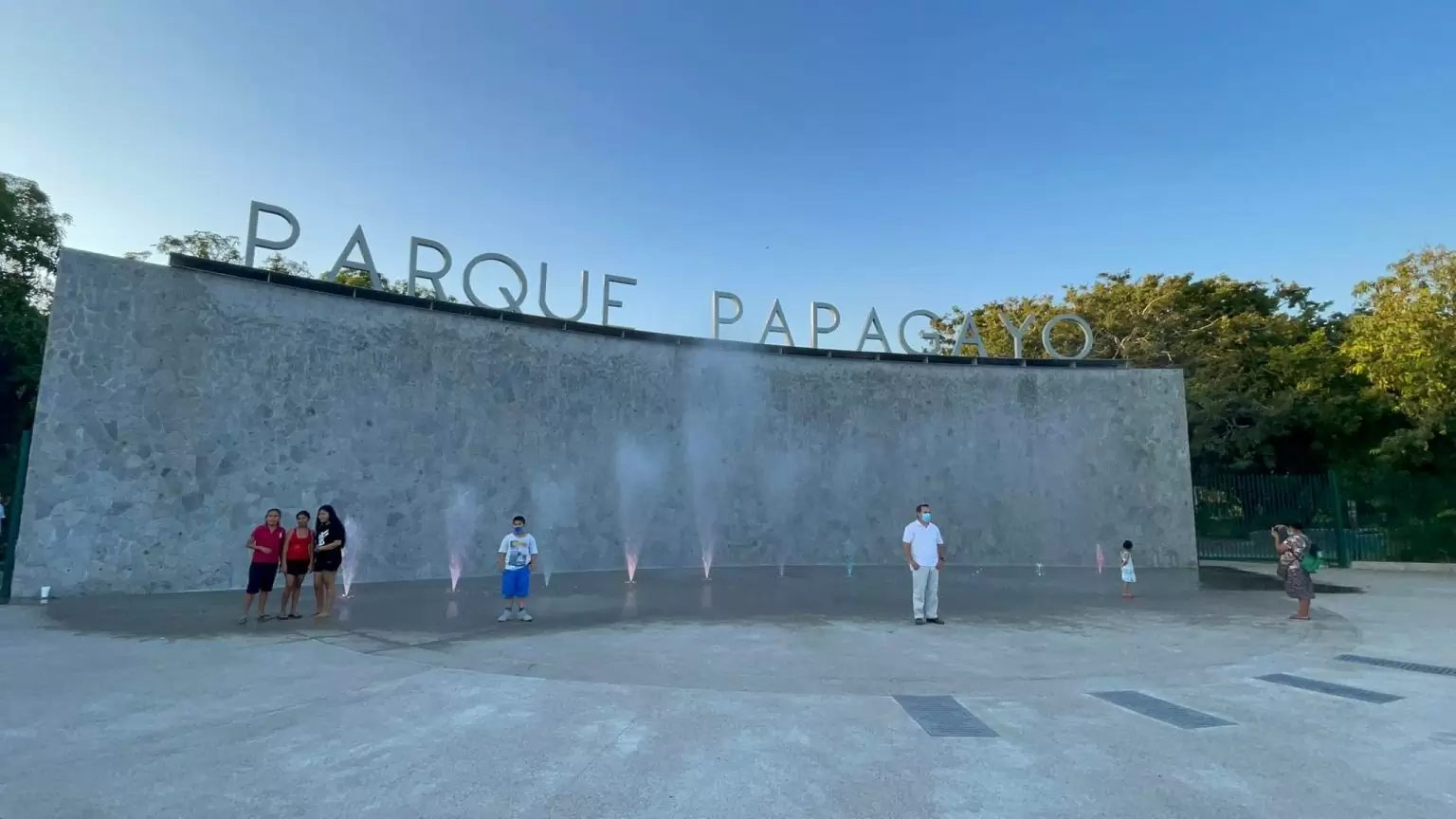 Visit the Parque Papagayo