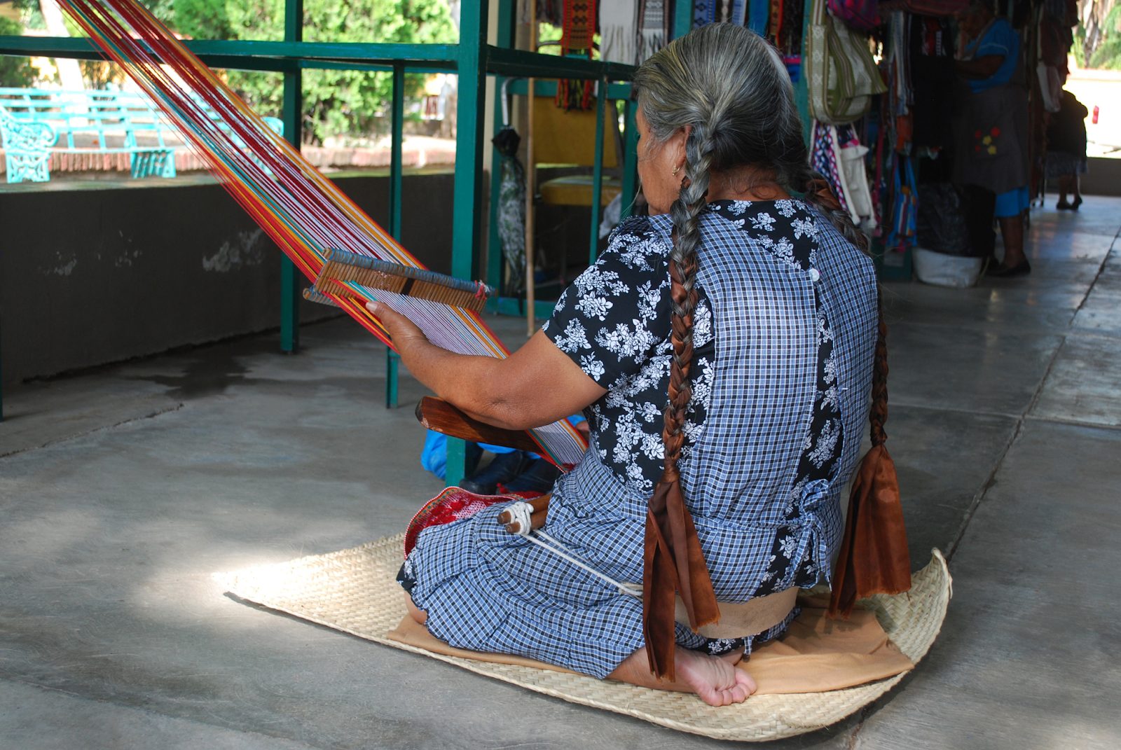 Santo Tomás Jalieza- Oaxaca Rug Town