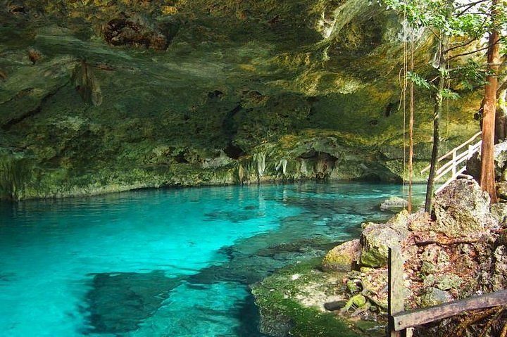 Cenotes Dos Ojos