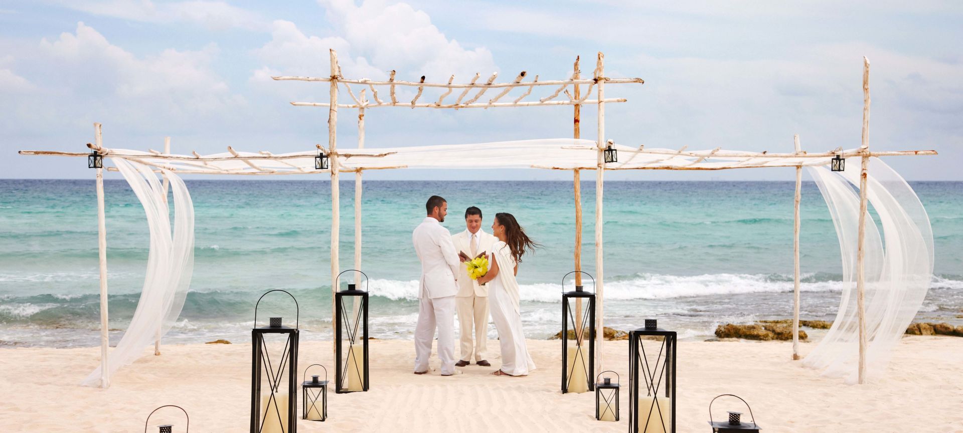 Why You Should Plan Your Wedding In Riviera Maya