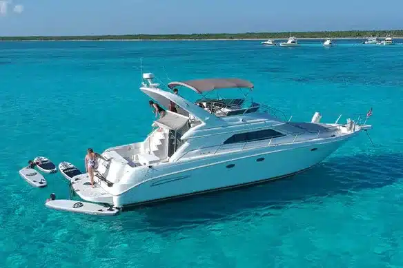 Yacht experience in Playa del Carmen